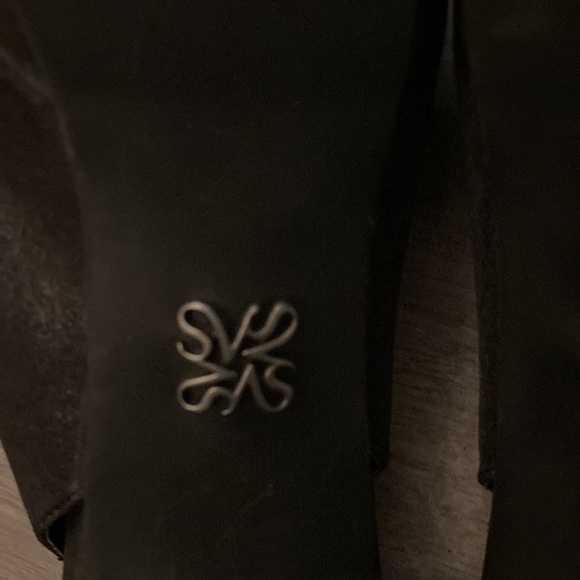 Vera Wang Slingback Peep-toe Heels - Picture 5 of 10